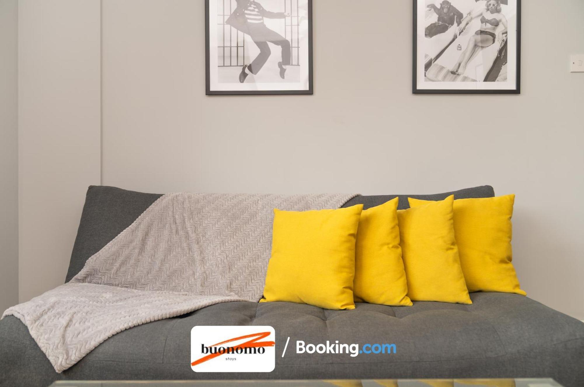 Two Bedroom Apartment By Buonomo Stays Short Lets & Serviced Accommodation With Balcony Лондон Экстерьер фото