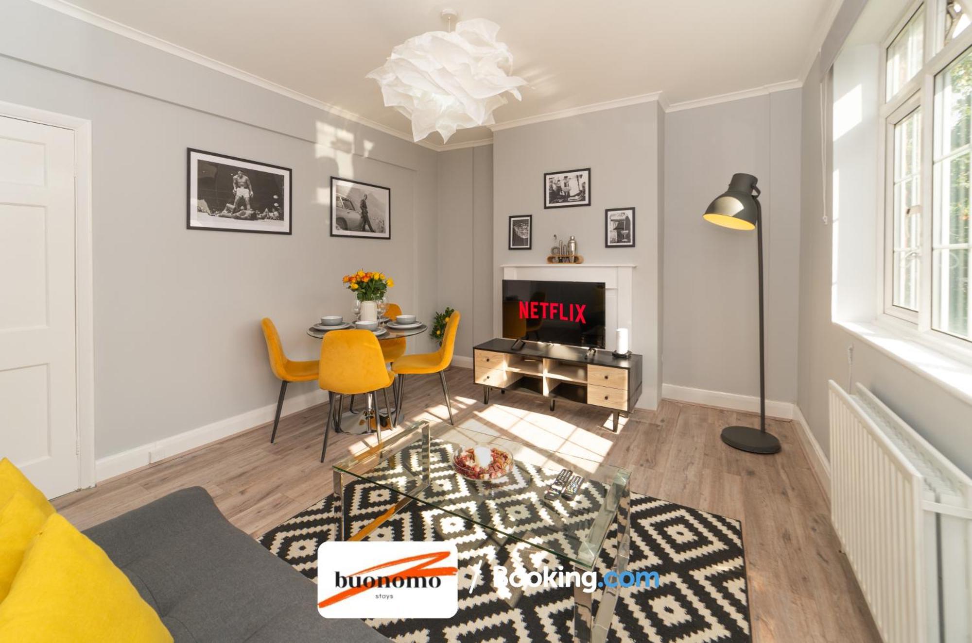 Two Bedroom Apartment By Buonomo Stays Short Lets & Serviced Accommodation With Balcony Лондон Экстерьер фото